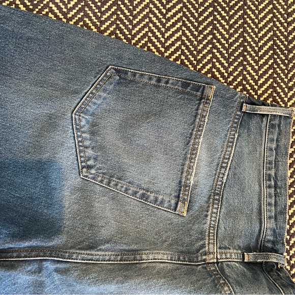 Frame Le Original Button-Fly Jeans - Picture 4 of 7